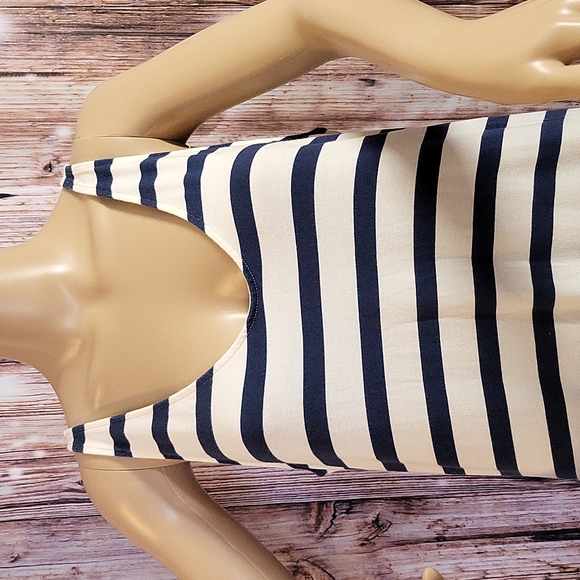 Garnet Hill Women's Sleeveless Navy & Cream Striped Maxi Dress Size M - Picture 4 of 12